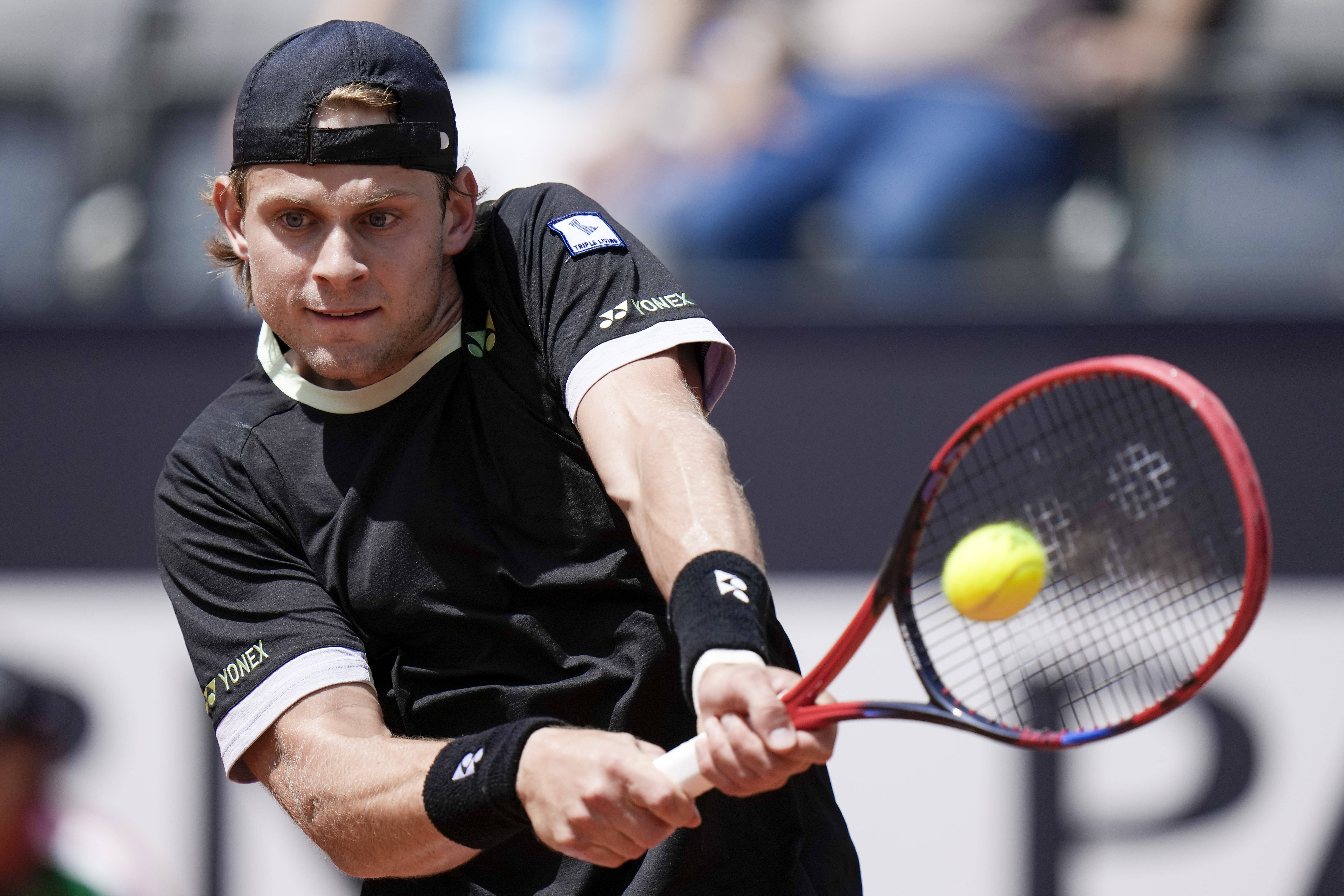 PG中国登录入口-包含德国网球队绝地反击日本网球队，纳达尔高光表现的词条