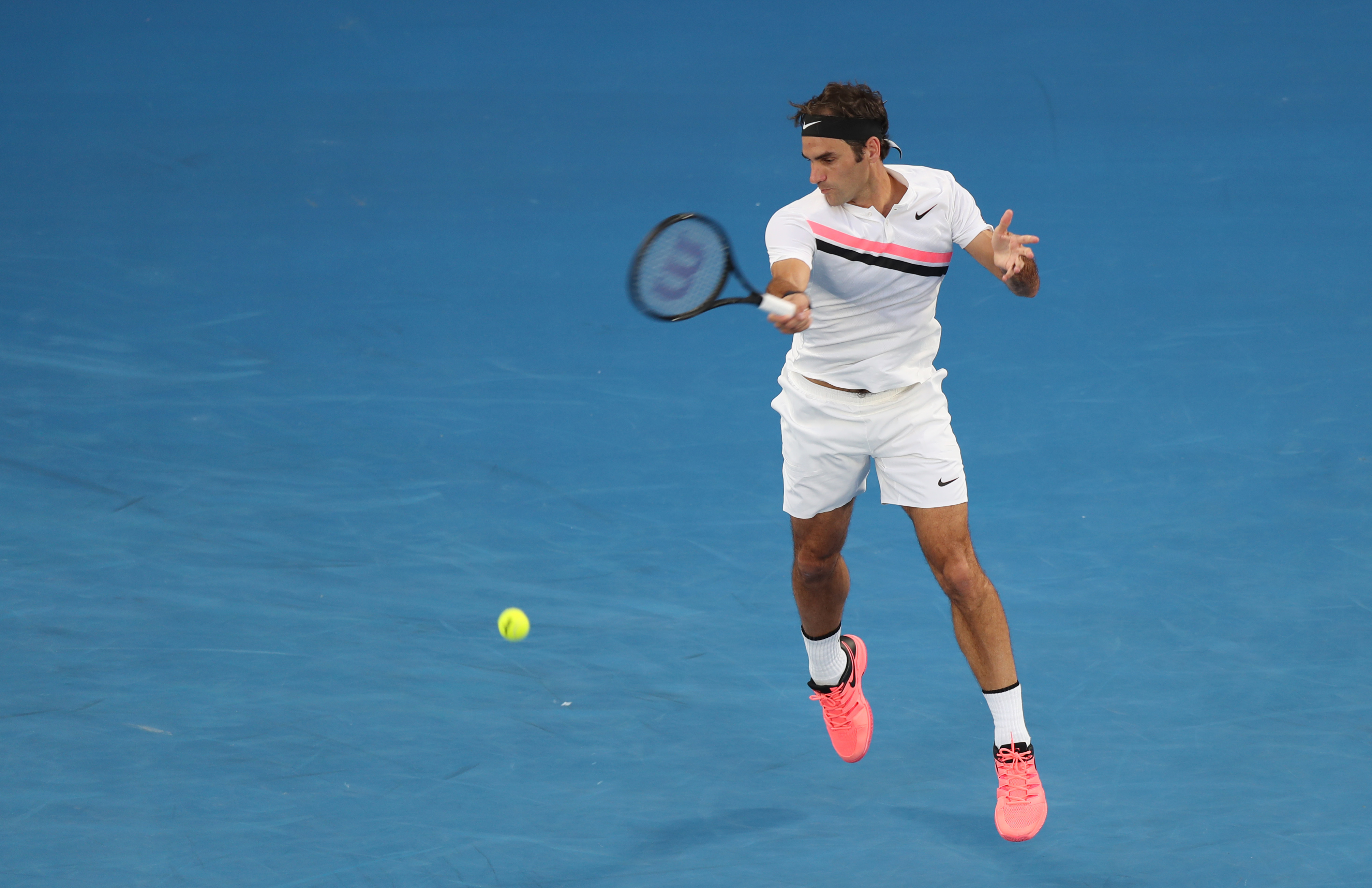 PG电子游戏-西班牙网球队爆冷英国网球队，费德勒制霸全场的简单介绍