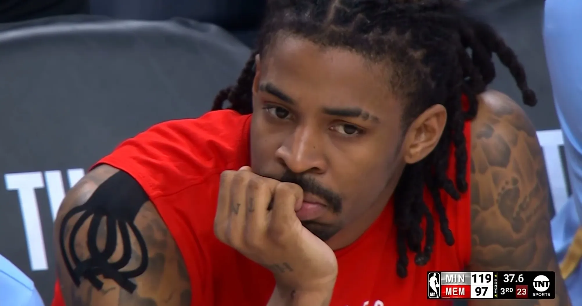 勇士翻盘灰熊，莫兰特打破历史纪录