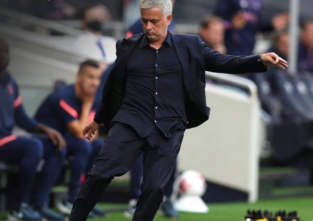 凯尔特人逆转雷霆，高诗岩刷新纪录的简单介绍