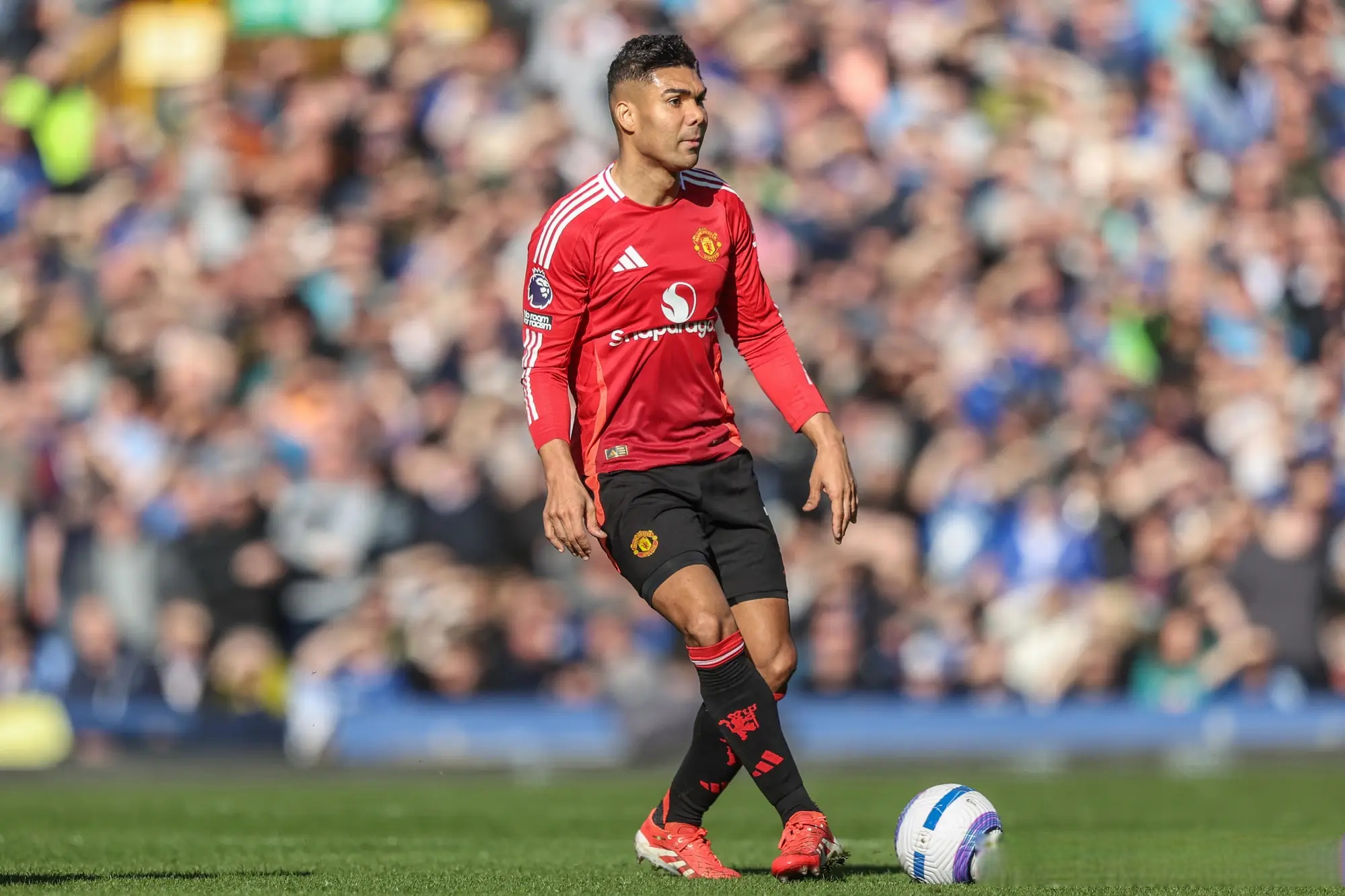 艾弗顿队员信心十足，为了全取三分