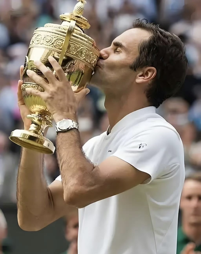 关于美国网球队血洗世界网球队,费德勒送出助攻的信息 关于美国网球队血洗世界网球队,费德勒送出助攻的信息